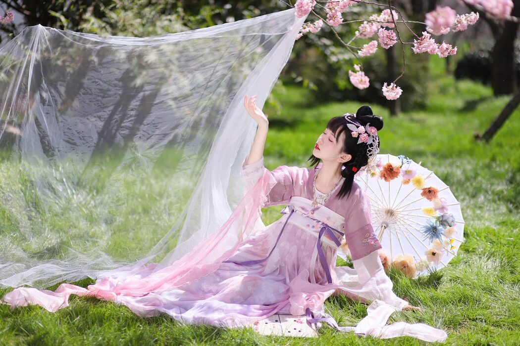 YiTuYu艺图语 Vol.5443 Ce Er Qing Xin Ting