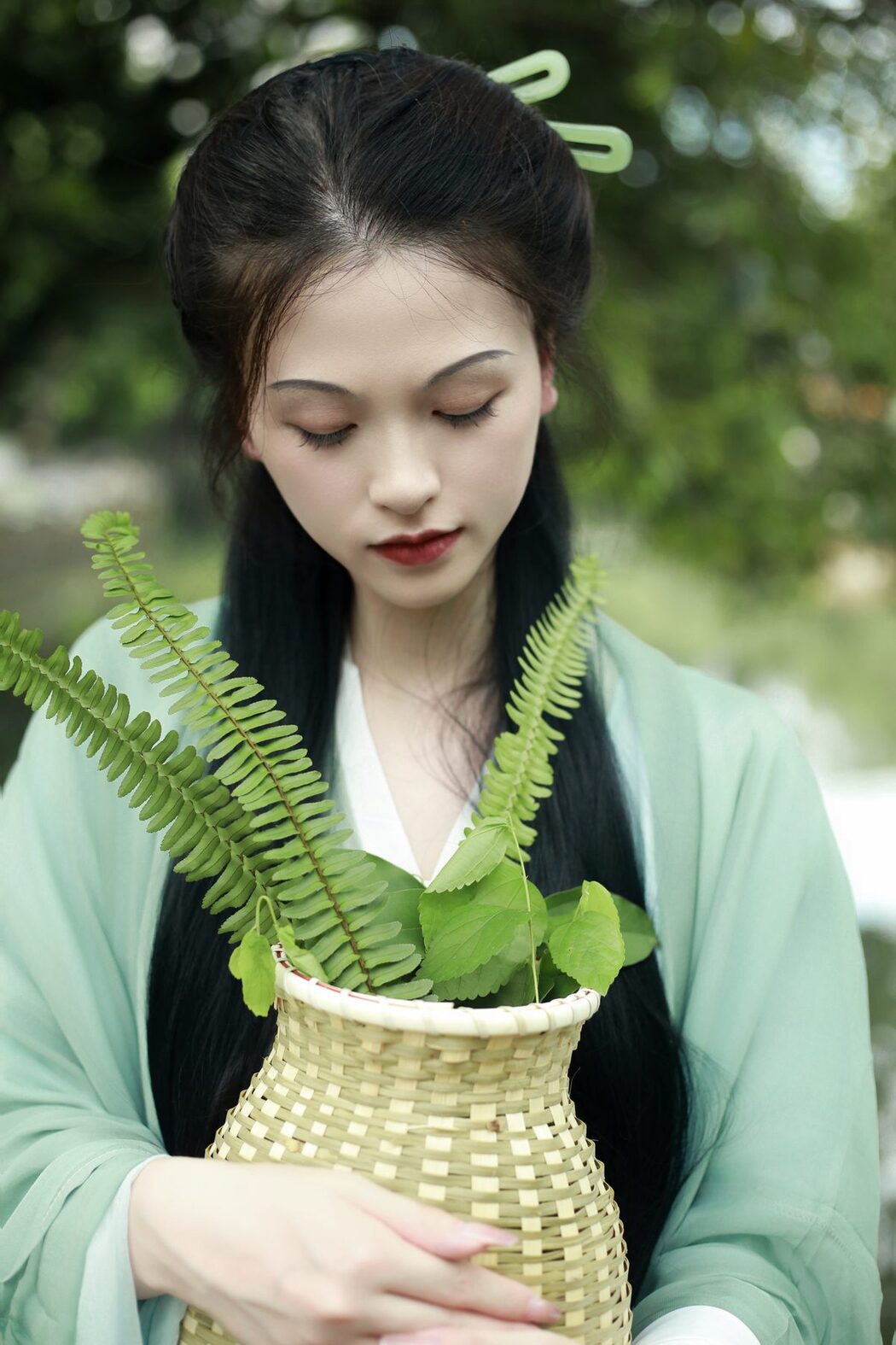 YiTuYu艺图语 Vol.5298 Nie Er