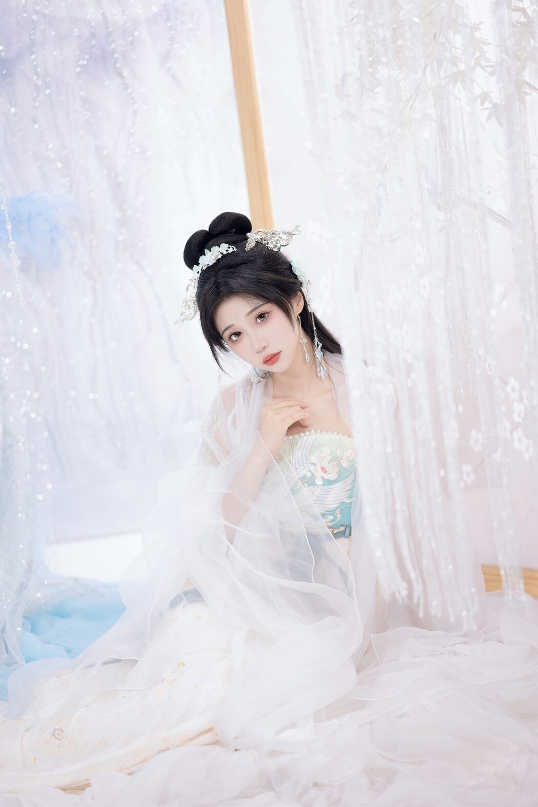 YiTuYu艺图语 Vol.5343 Qi Luo Sheng De Xiao Su Su