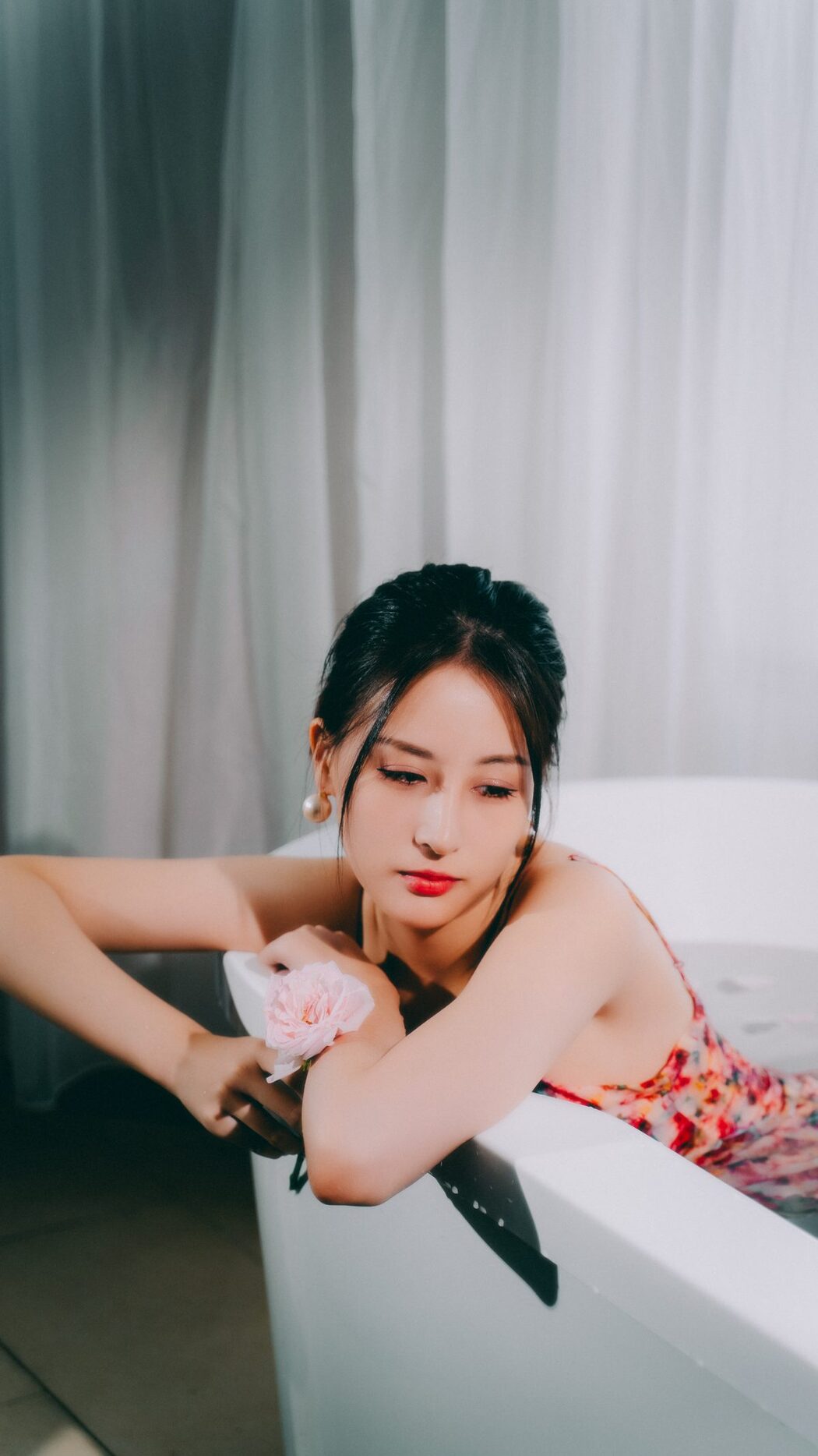 YiTuYu艺图语 Vol.5291 Xiao Wu Chui Pao Pao