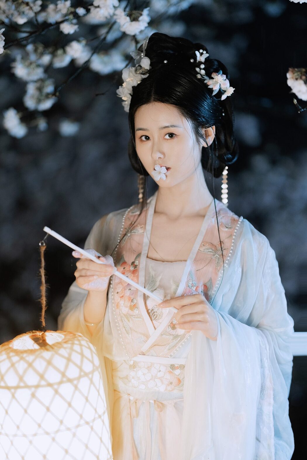YiTuYu艺图语 Vol.5397 Ren Jian Yue Su Chen