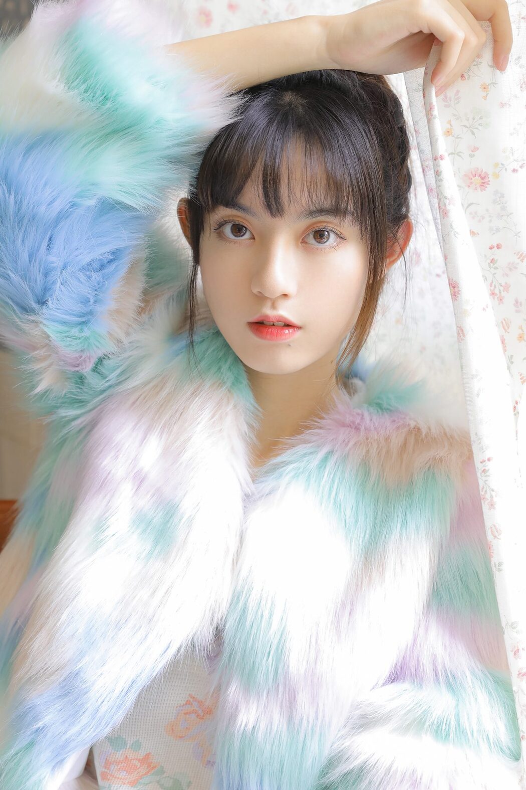 YiTuYu艺图语 Vol.5446 Lin Shi Zhen Cover Photo