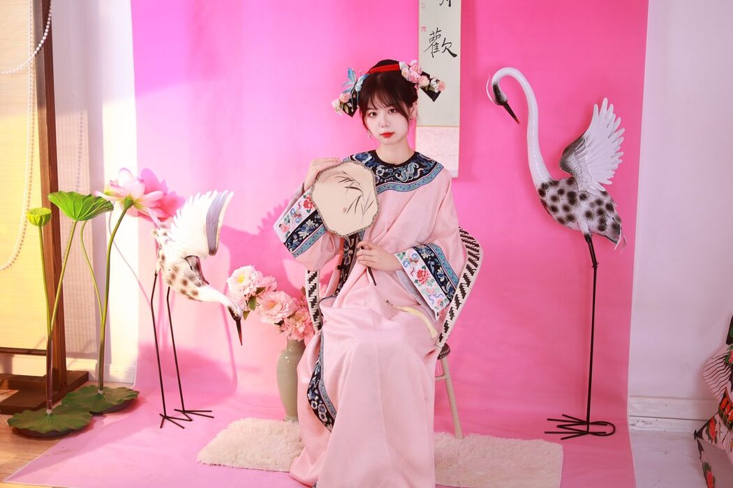 YiTuYu艺图语 Vol.5335 Mu Yan Se Cc