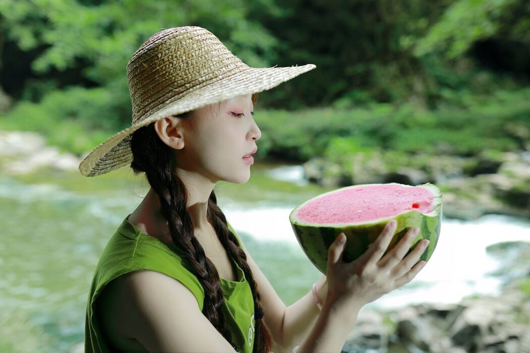 YiTuYu艺图语 Vol.5306 Yu Yan