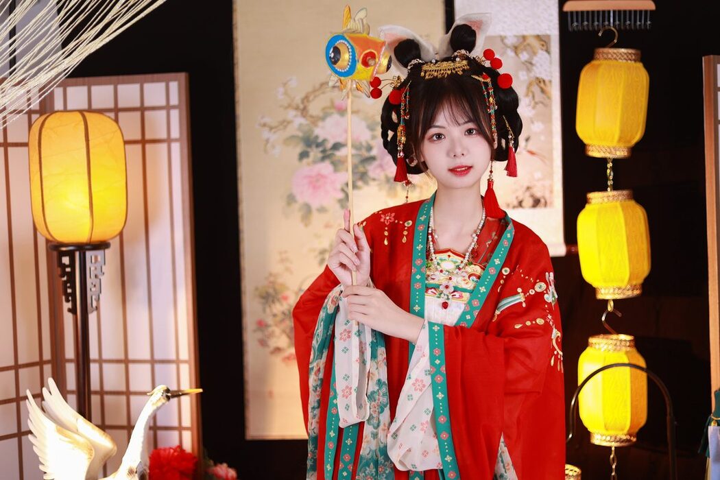 YiTuYu艺图语 Vol.5370 Mu Yan Se Cc