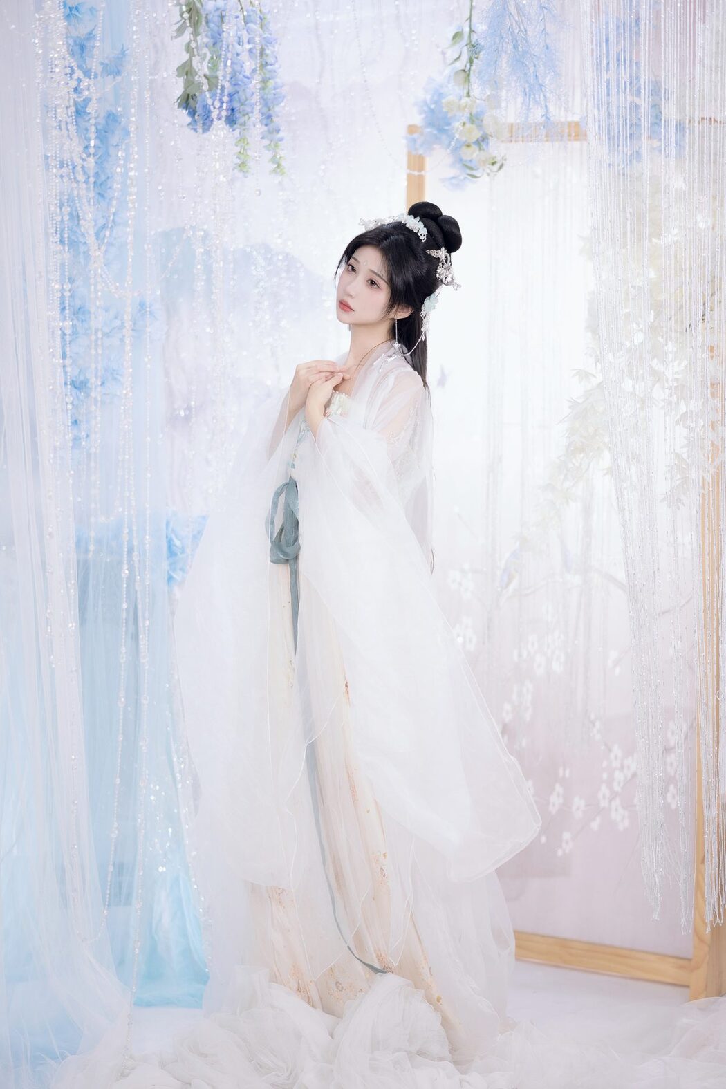 YiTuYu艺图语 Vol.5343 Qi Luo Sheng De Xiao Su Su