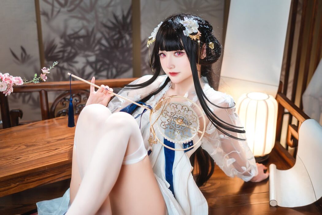 YiTuYu艺图语 Vol.5374 Xian Jiu Airi