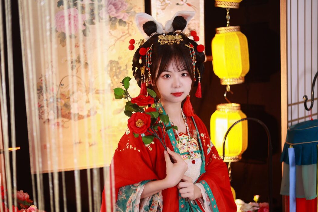 YiTuYu艺图语 Vol.5370 Mu Yan Se Cc