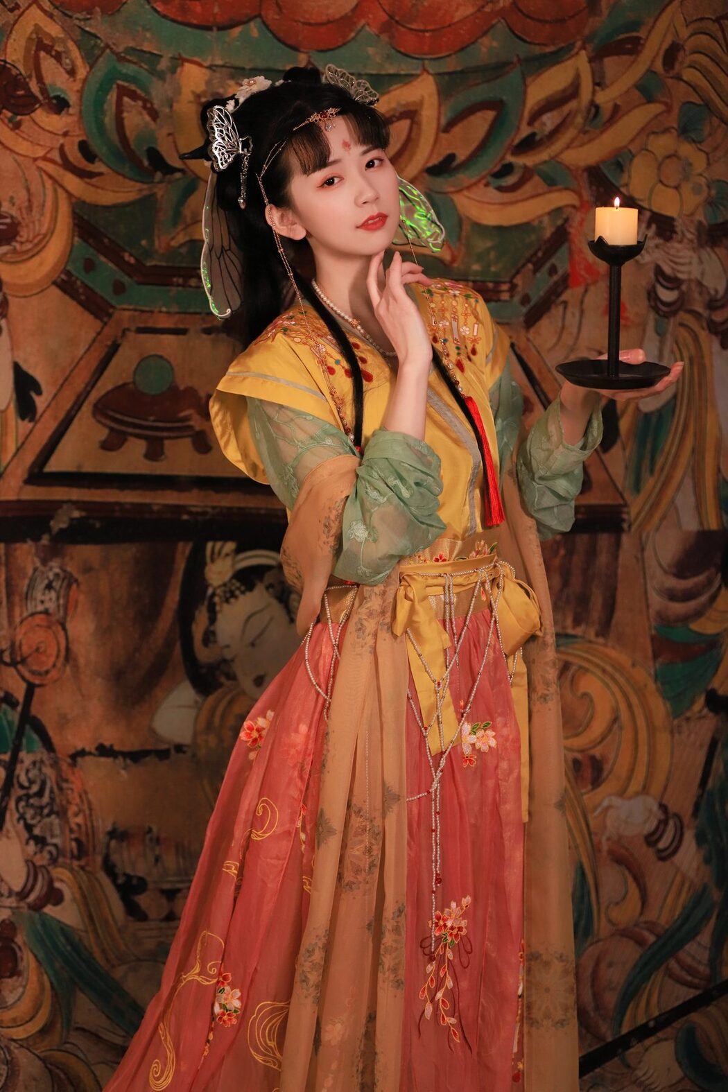 YiTuYu艺图语 Vol.5447 Ce Er Qing Xin Ting