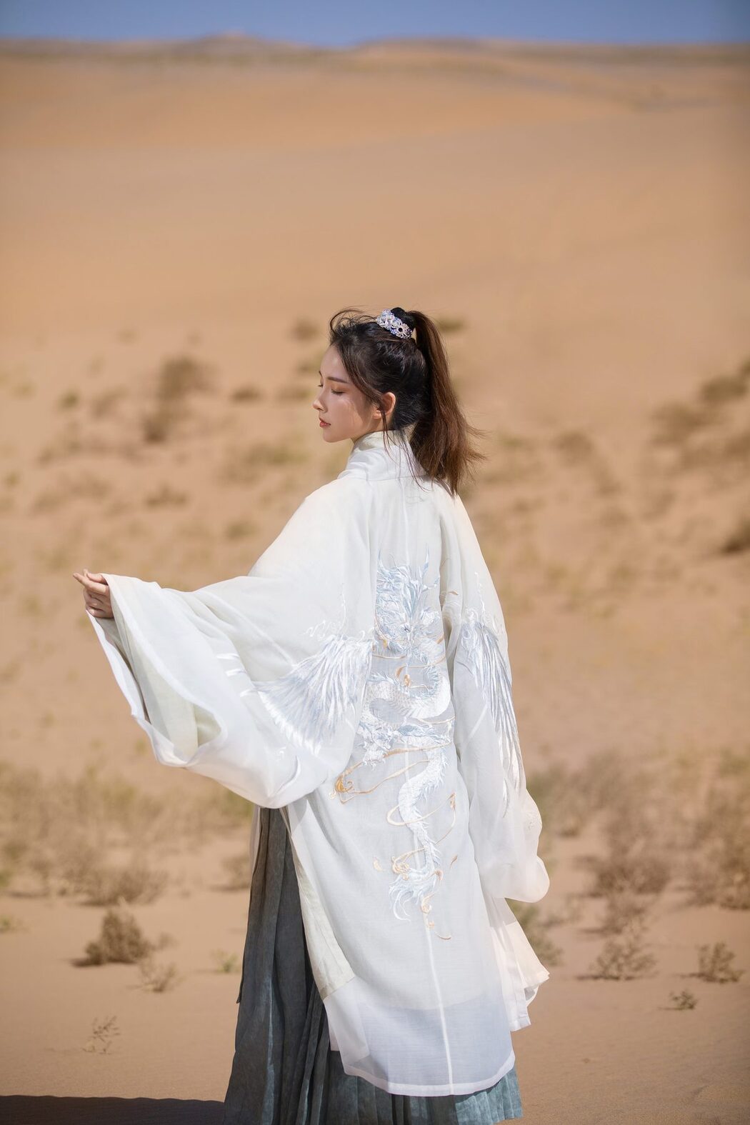 YiTuYu艺图语 Vol.5357 Xu Shi Qi Ma