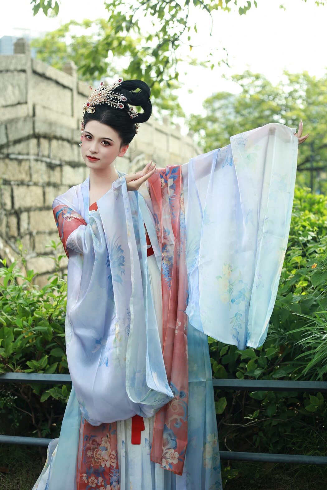YiTuYu艺图语 Vol.5366 Nie Er