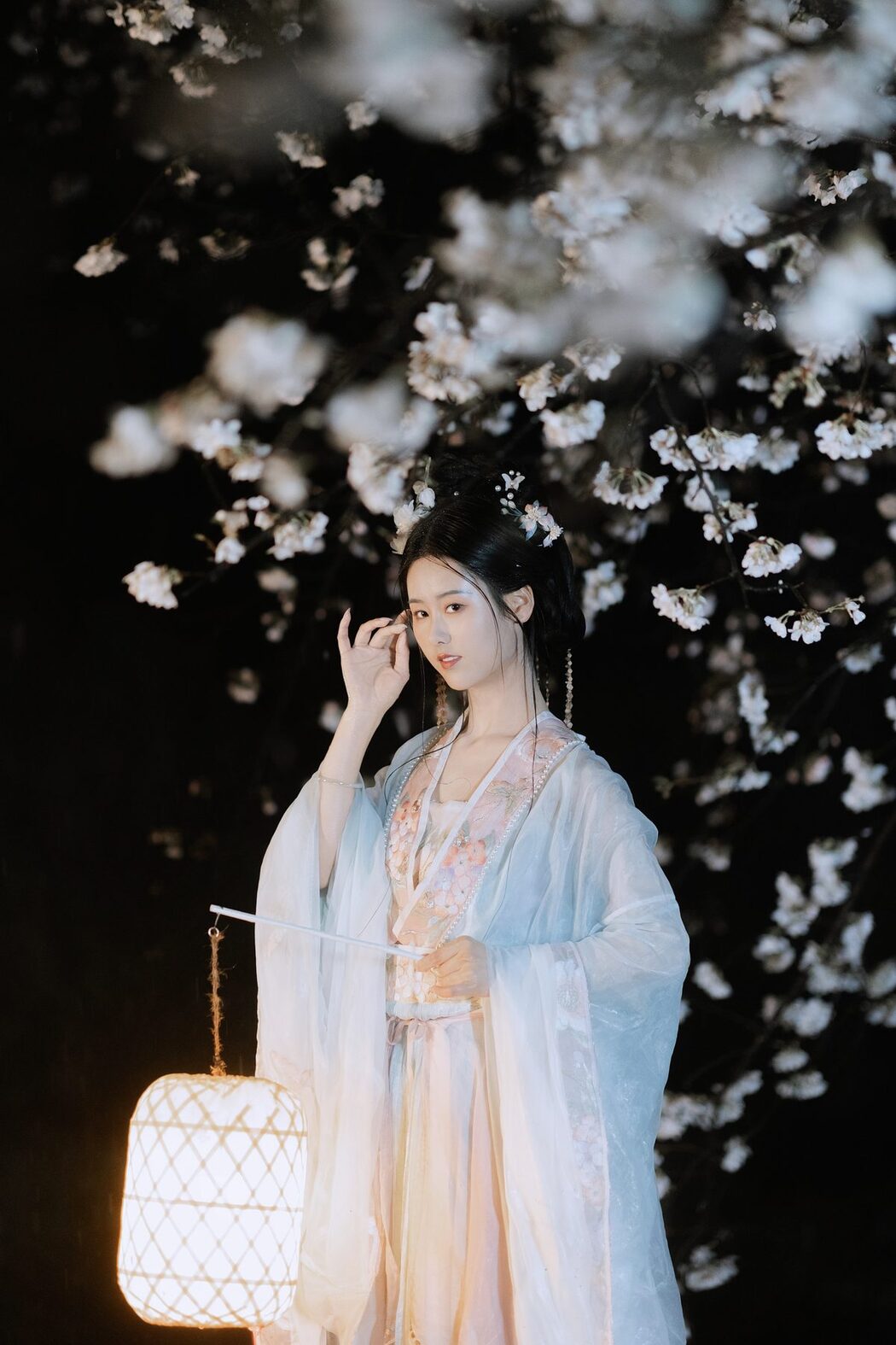 YiTuYu艺图语 Vol.5397 Ren Jian Yue Su Chen