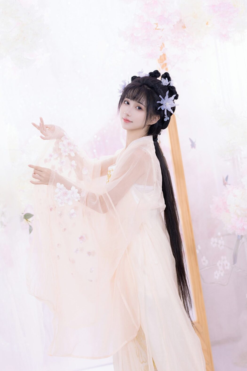 YiTuYu艺图语 Vol.5368 Qi Luo Sheng De Xiao Su Su