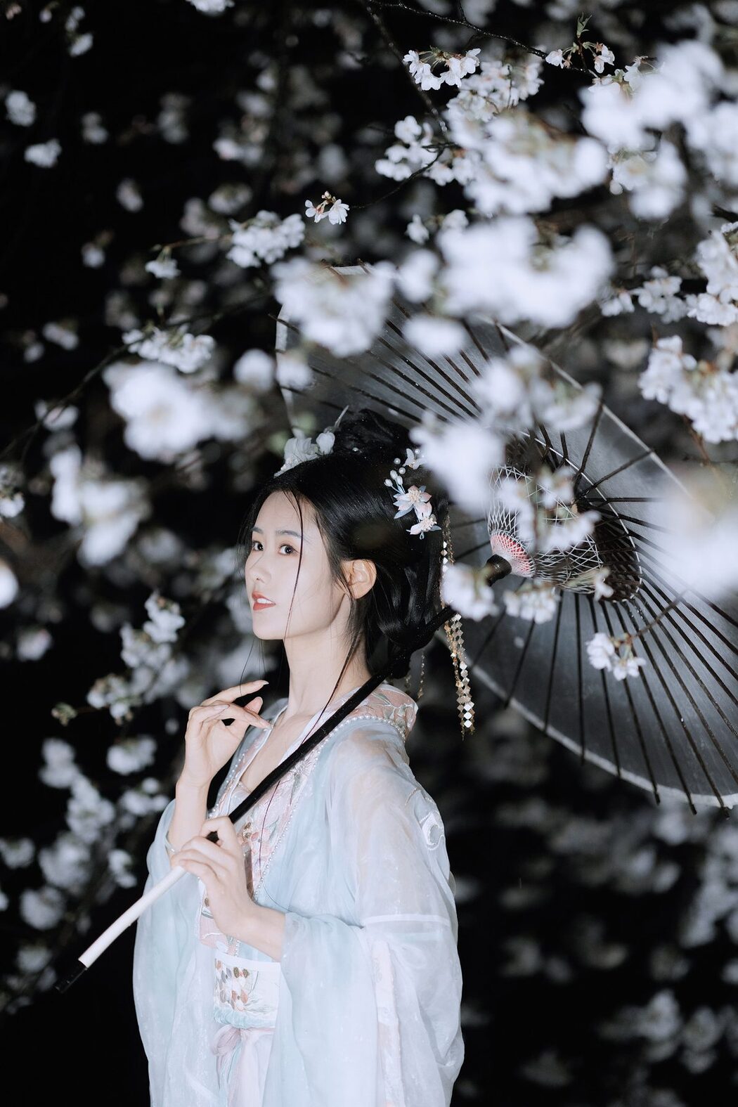 YiTuYu艺图语 Vol.5397 Ren Jian Yue Su Chen