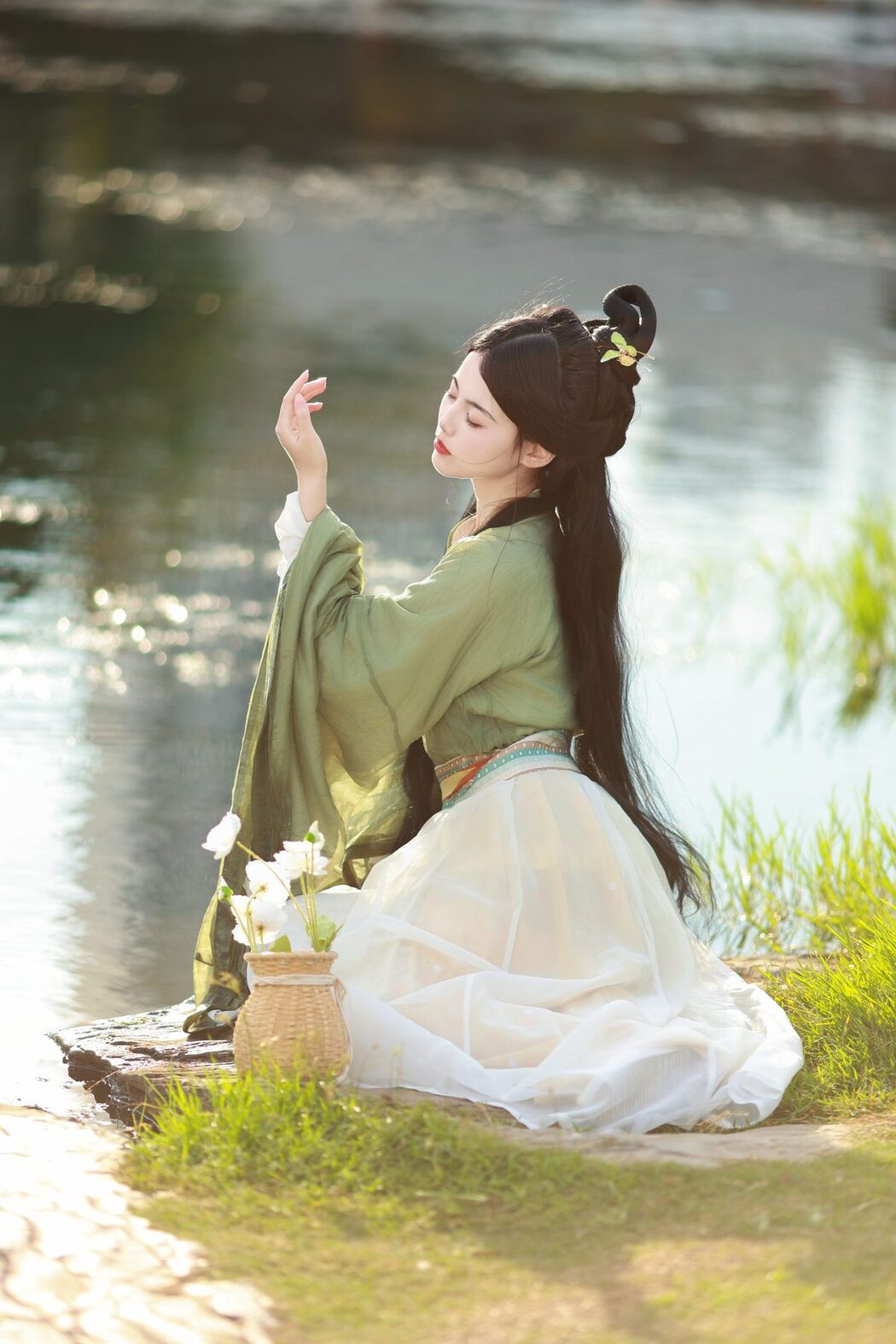 YiTuYu艺图语 Vol.5352 Yu Xiao Li Lili