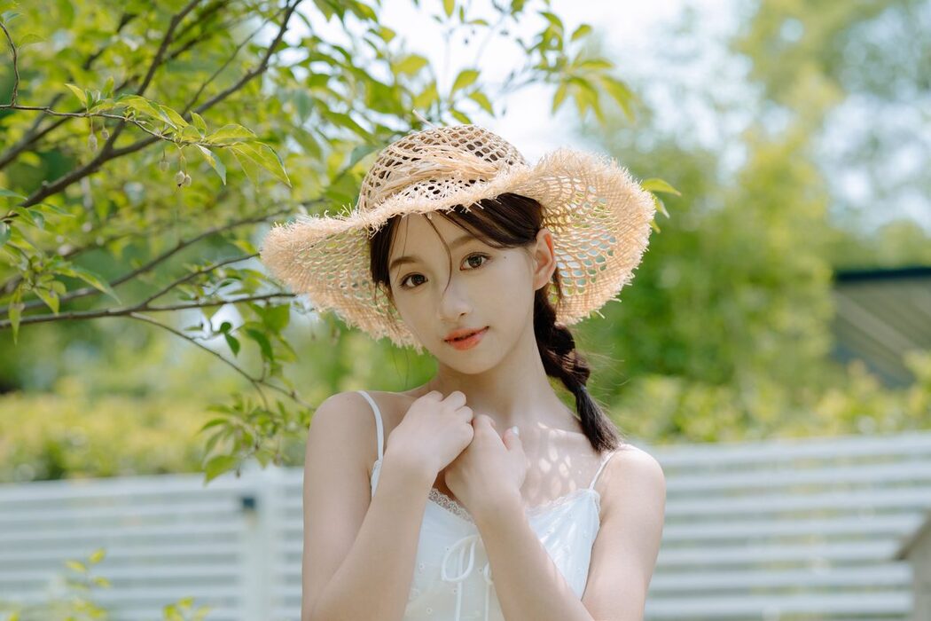YiTuYu艺图语 Vol.5331 Yu Er