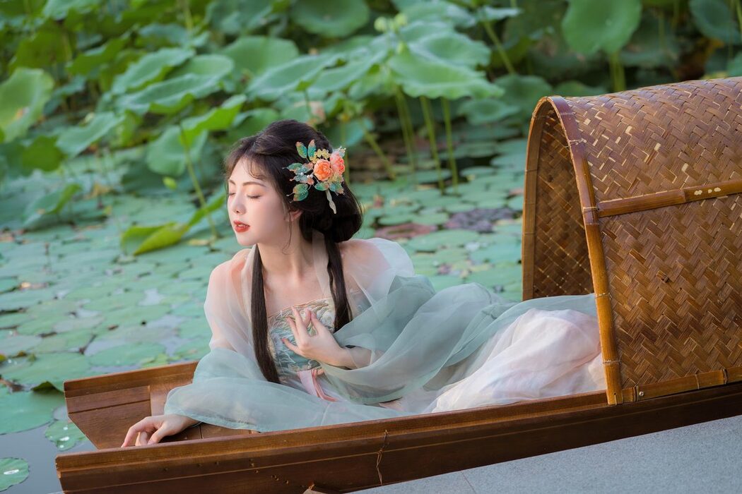 YiTuYu艺图语 Vol.5287 Qian Xue Ya