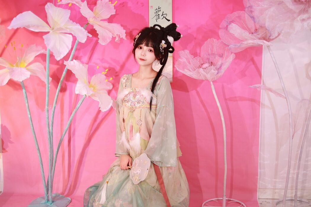 YiTuYu艺图语 Vol.5453 Jie Ruan Tang