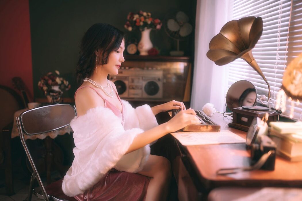 YiTuYu艺图语 Vol.5399 Mo Me Li