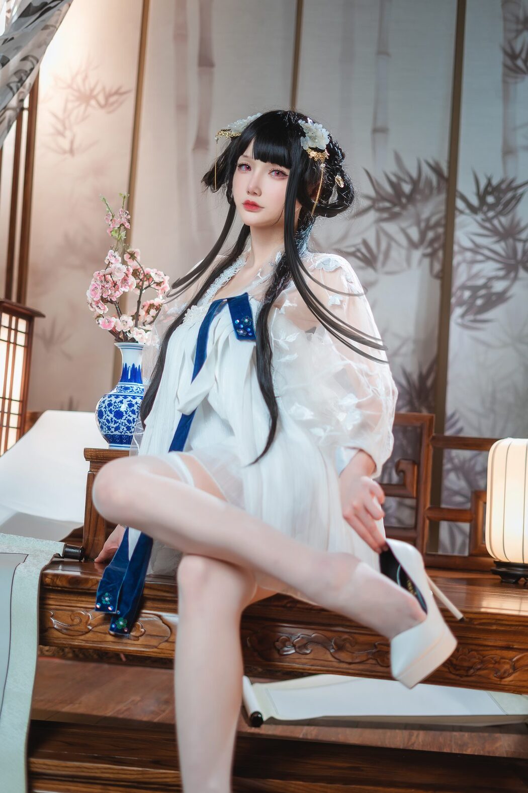 YiTuYu艺图语 Vol.5374 Xian Jiu Airi
