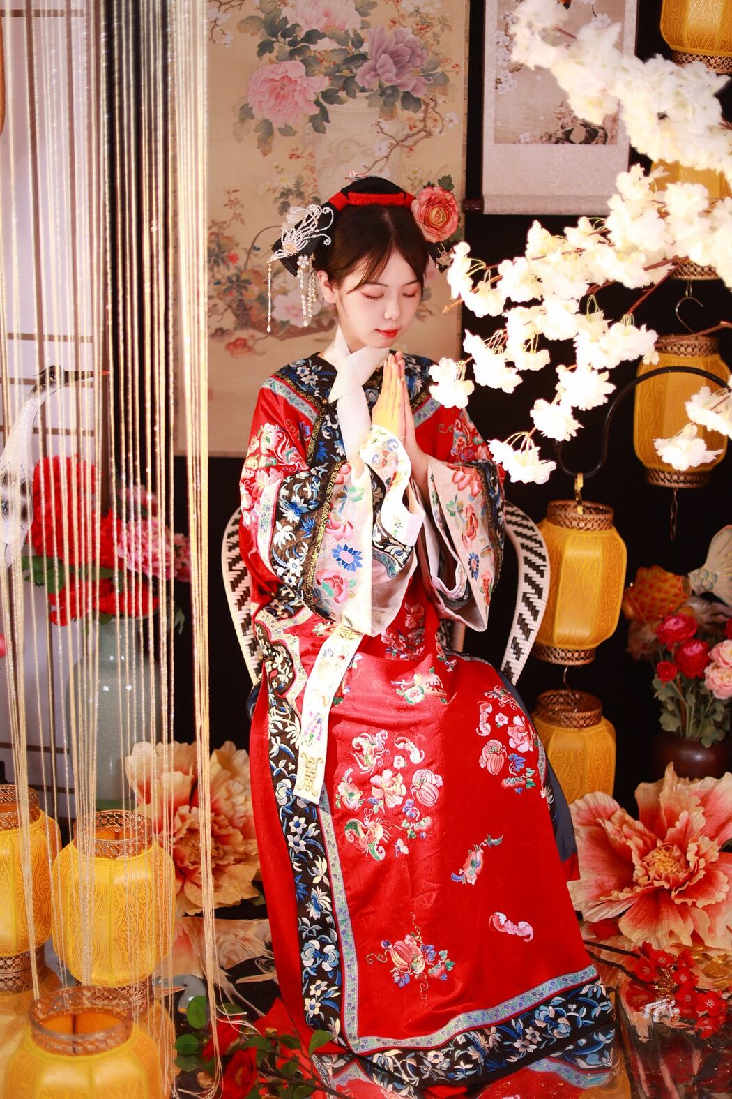YiTuYu艺图语 Vol.5325 Mu Yan Se Cc