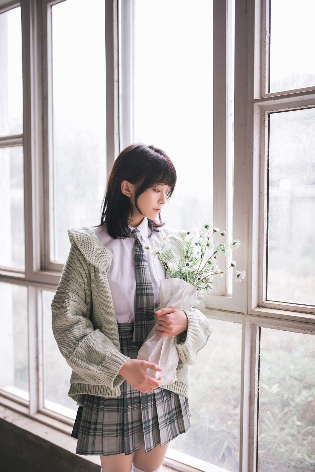 YiTuYu艺图语 Vol.5299 Luozhizhi