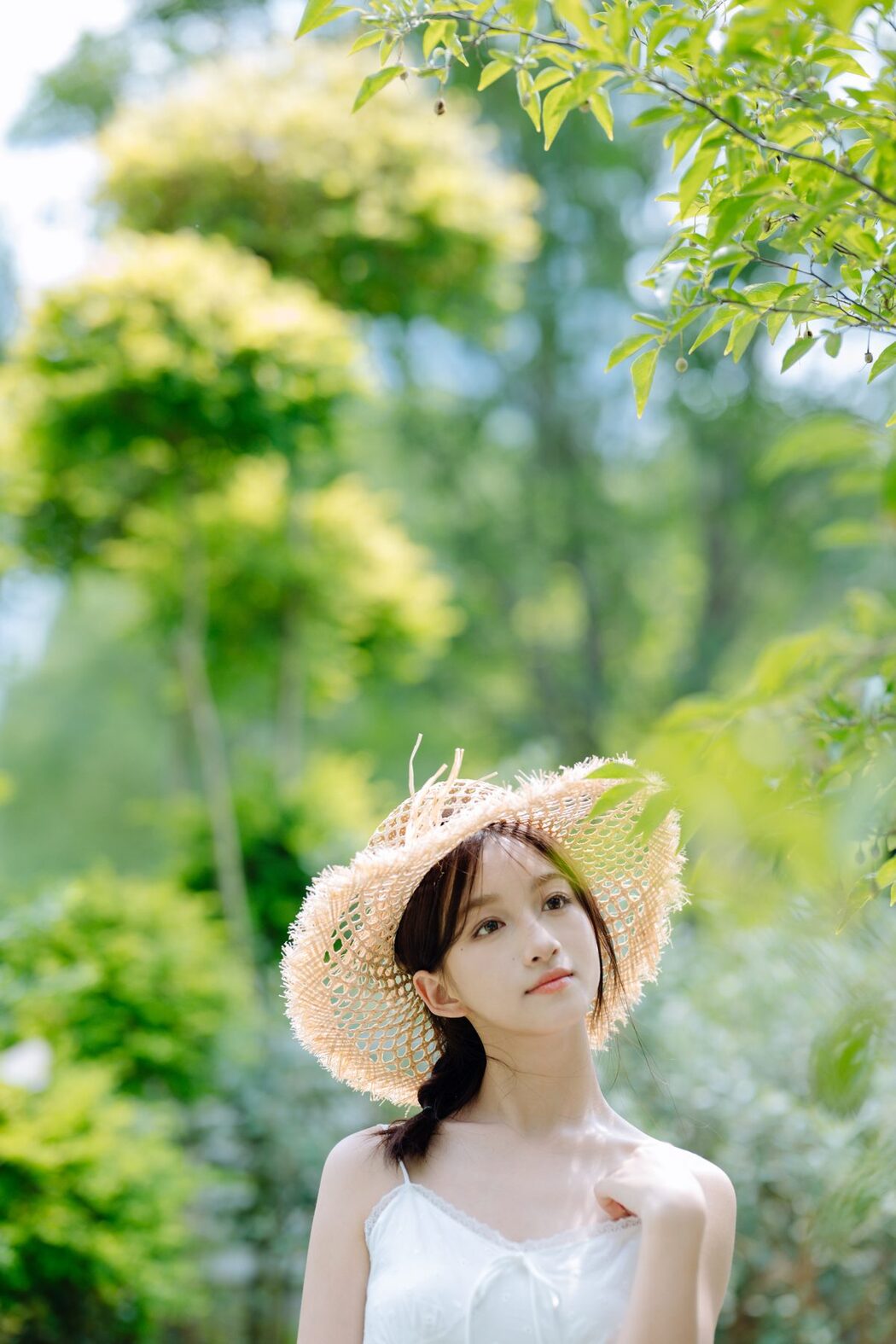 YiTuYu艺图语 Vol.5331 Yu Er