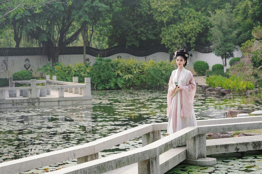 YiTuYu艺图语 Vol.5362 Qian Xue Ya