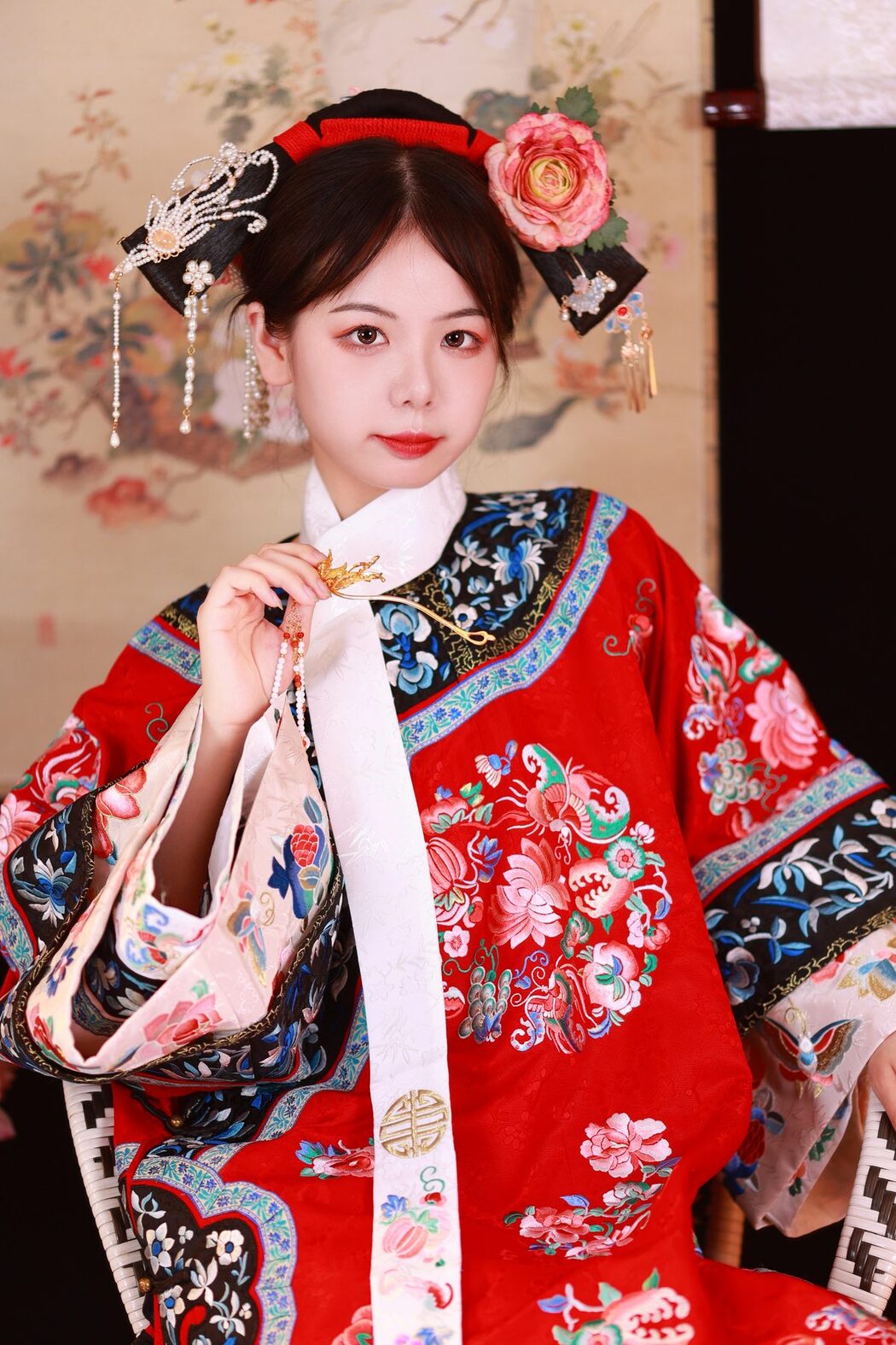 YiTuYu艺图语 Vol.5325 Mu Yan Se Cc