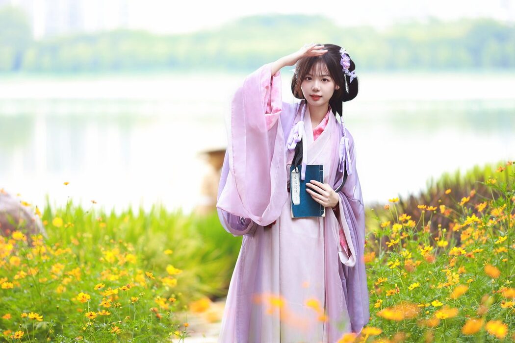 YiTuYu艺图语 Vol.5359 Mu Yan Se Cc