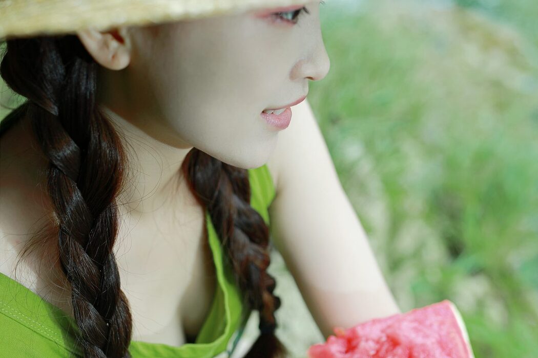 YiTuYu艺图语 Vol.5306 Yu Yan