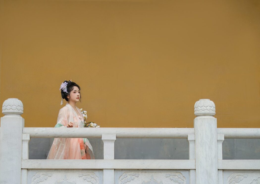 YiTuYu艺图语 Vol.5364 Bian Jing Mu Yang Mao