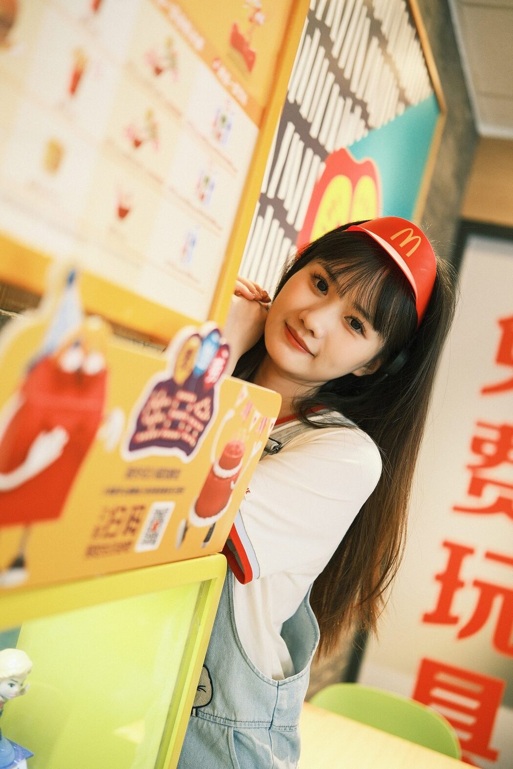 YiTuYu艺图语 Vol.5327 Bu Xu Qiao Er Lang Tui