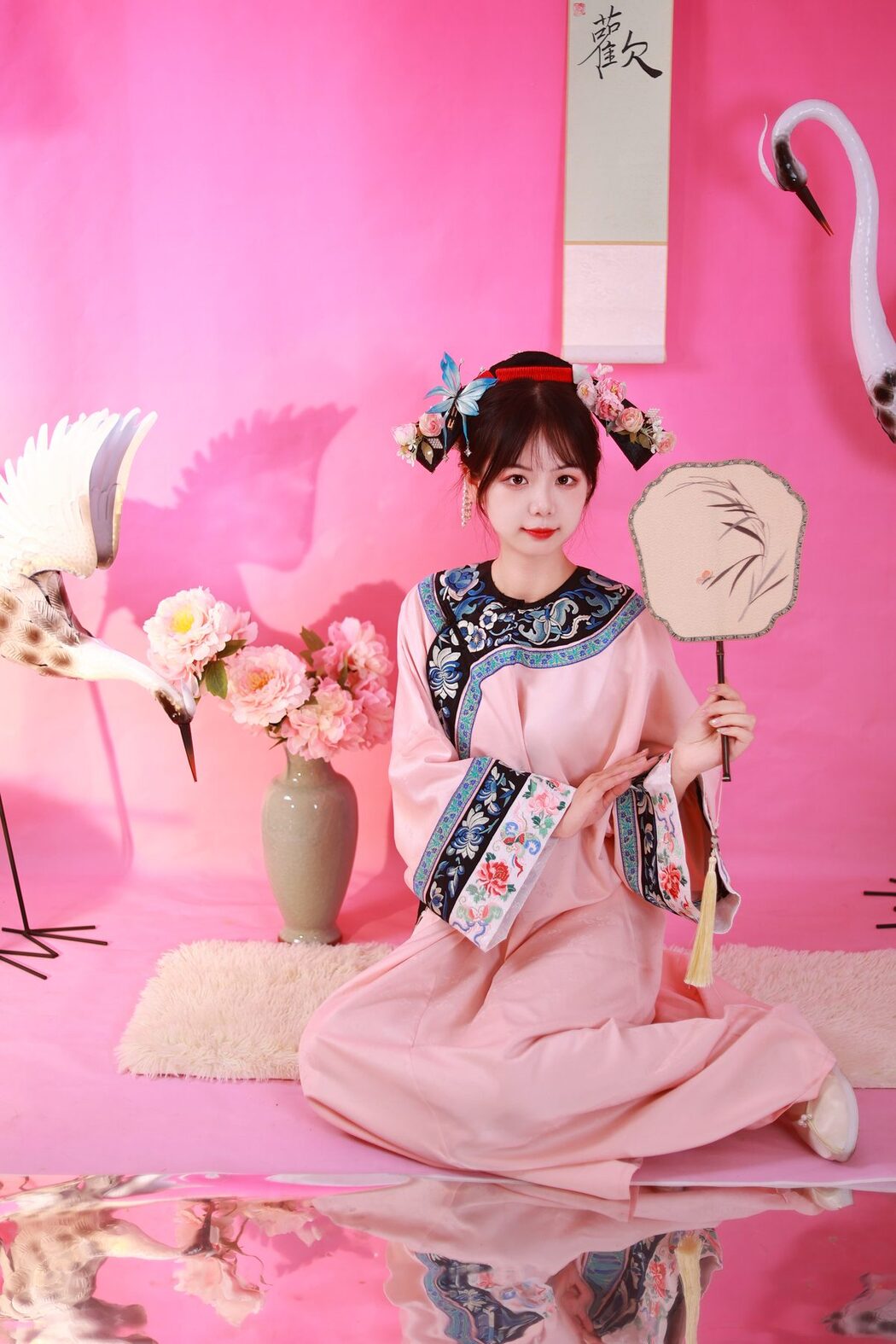 YiTuYu艺图语 Vol.5335 Mu Yan Se Cc
