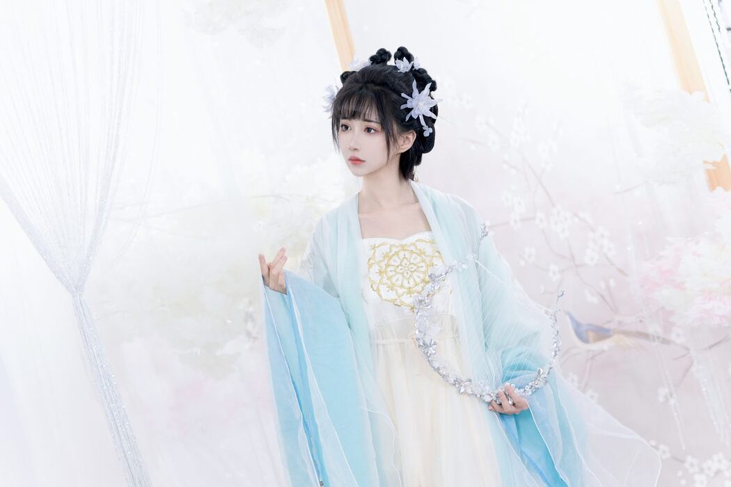 YiTuYu艺图语 Vol.5315 Qi Luo Sheng De Xiao Su Su