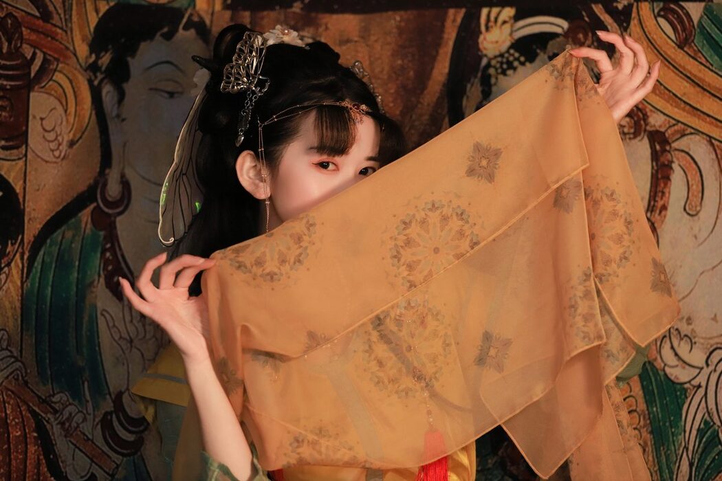 YiTuYu艺图语 Vol.5447 Ce Er Qing Xin Ting