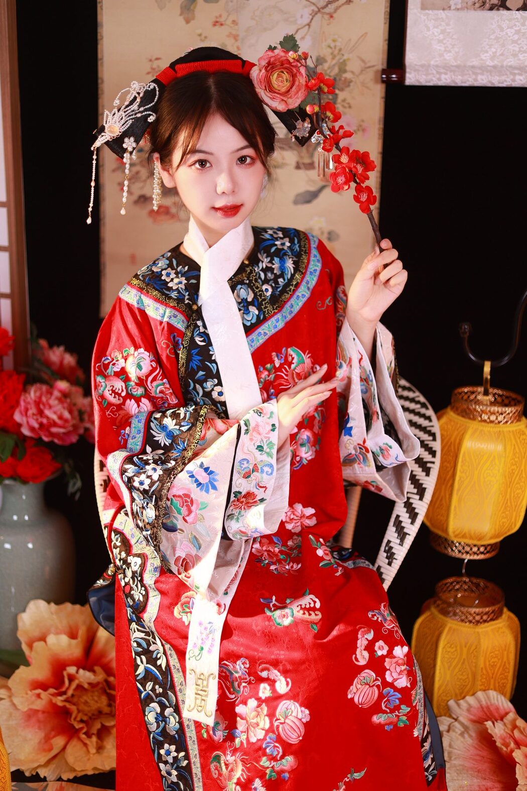 YiTuYu艺图语 Vol.5325 Mu Yan Se Cc