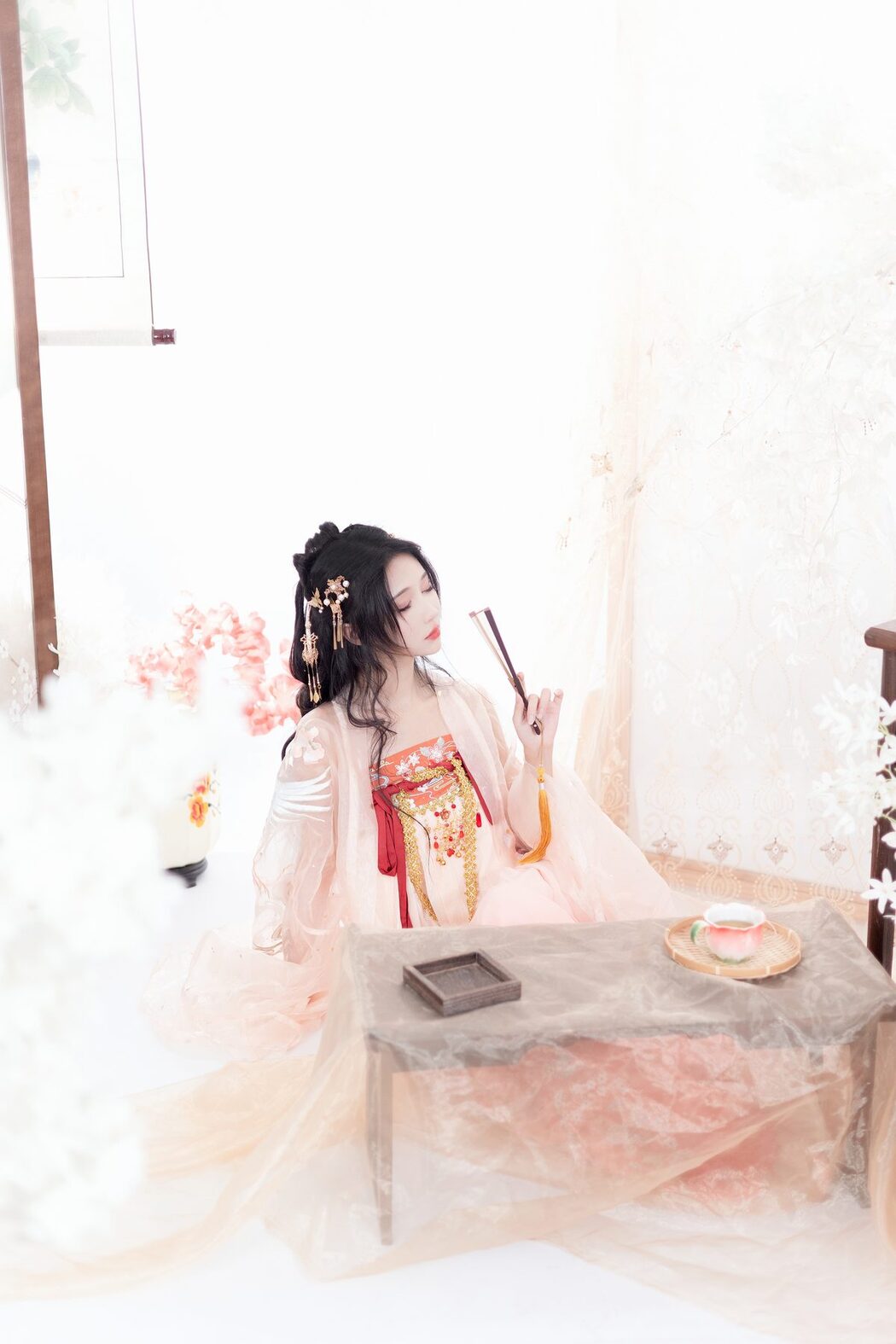 YiTuYu艺图语 Vol.5326 Qi Luo Sheng De Xiao Su Su