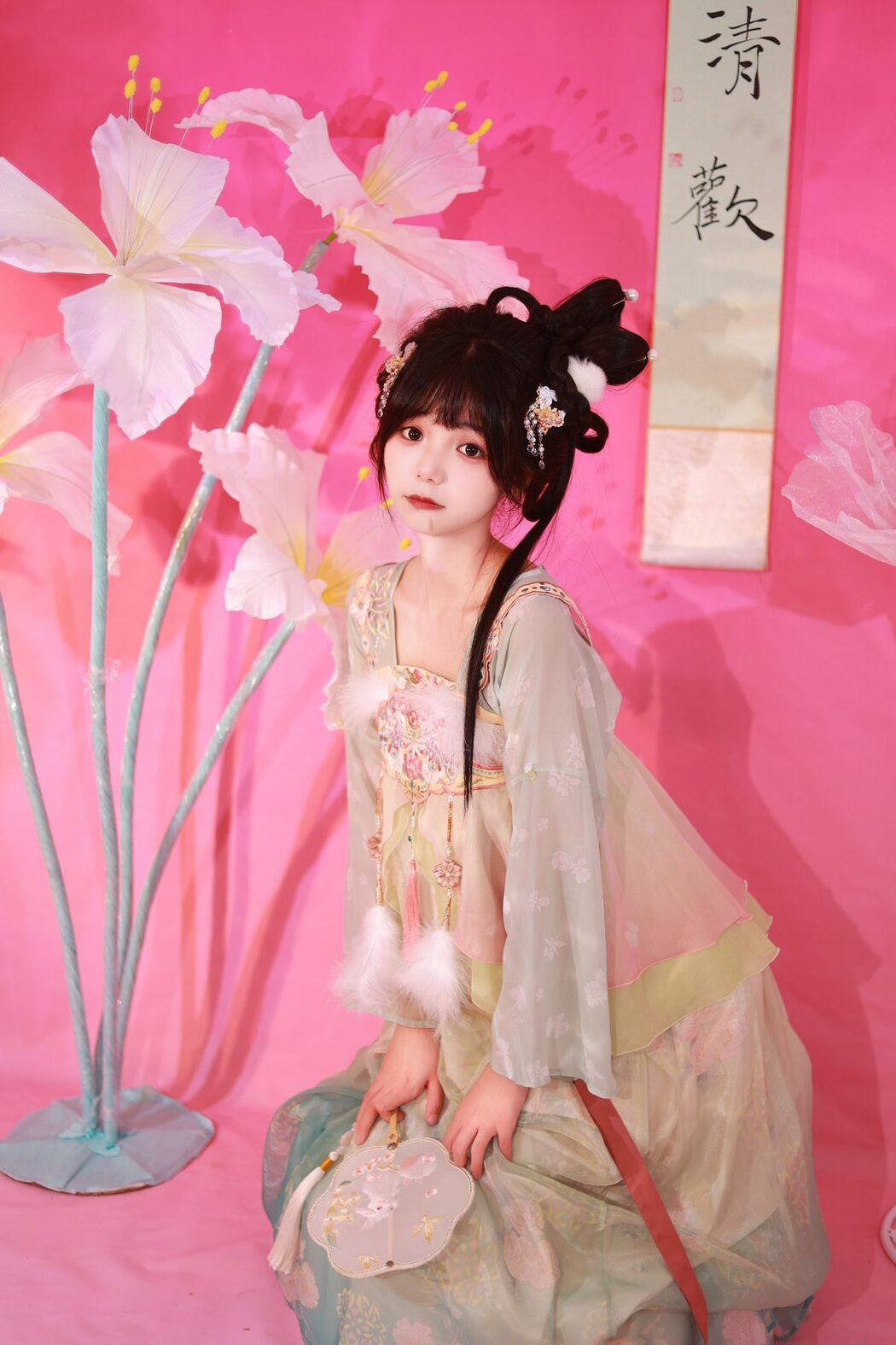 YiTuYu艺图语 Vol.5453 Jie Ruan Tang