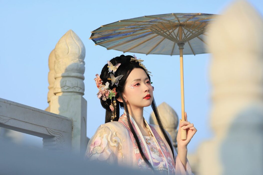YiTuYu艺图语 Vol.5471 Ce Er Qing Xin Ting