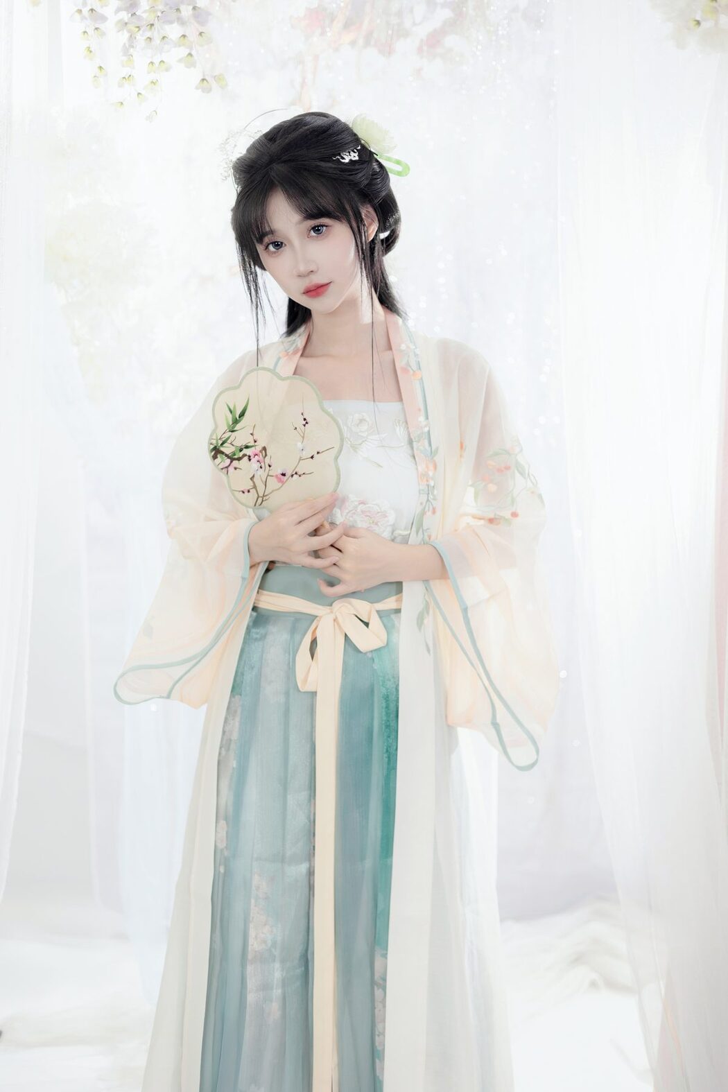 YiTuYu艺图语 Vol.5463 Qi Luo Sheng De Xiao Su Su