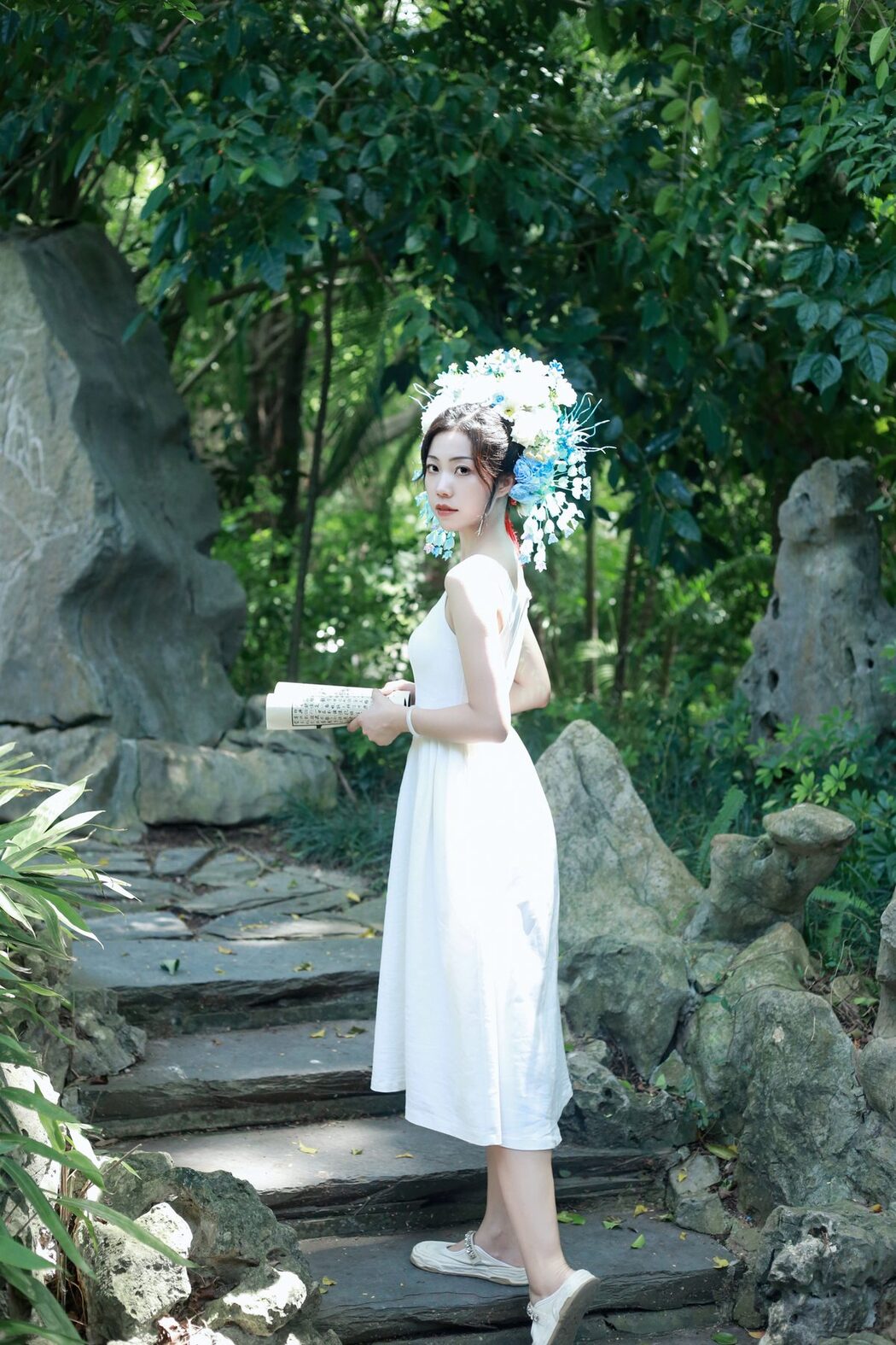 YiTuYu艺图语 Vol.5484 Ye Zi
