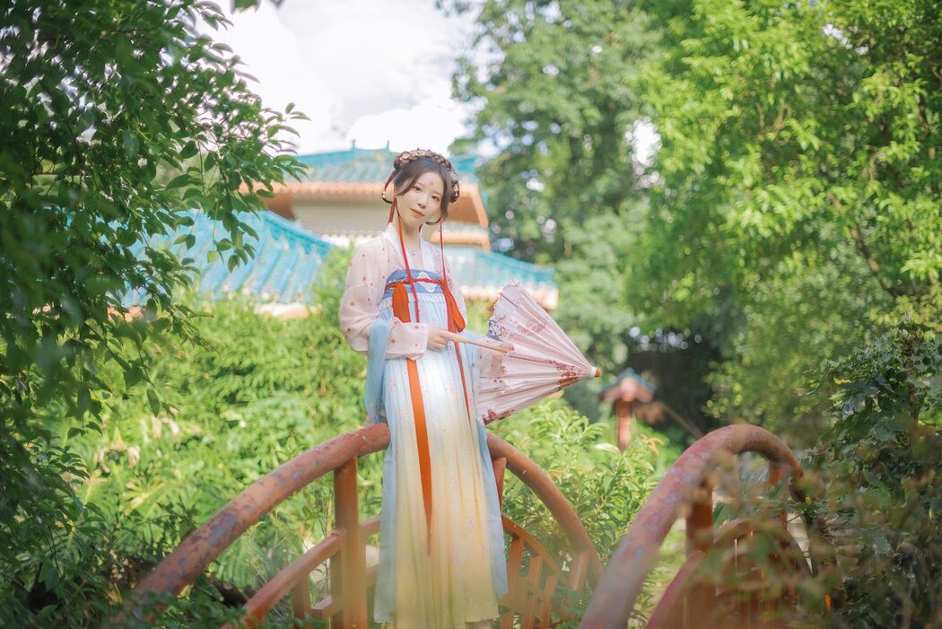 YiTuYu艺图语 Vol.5465 Peanut