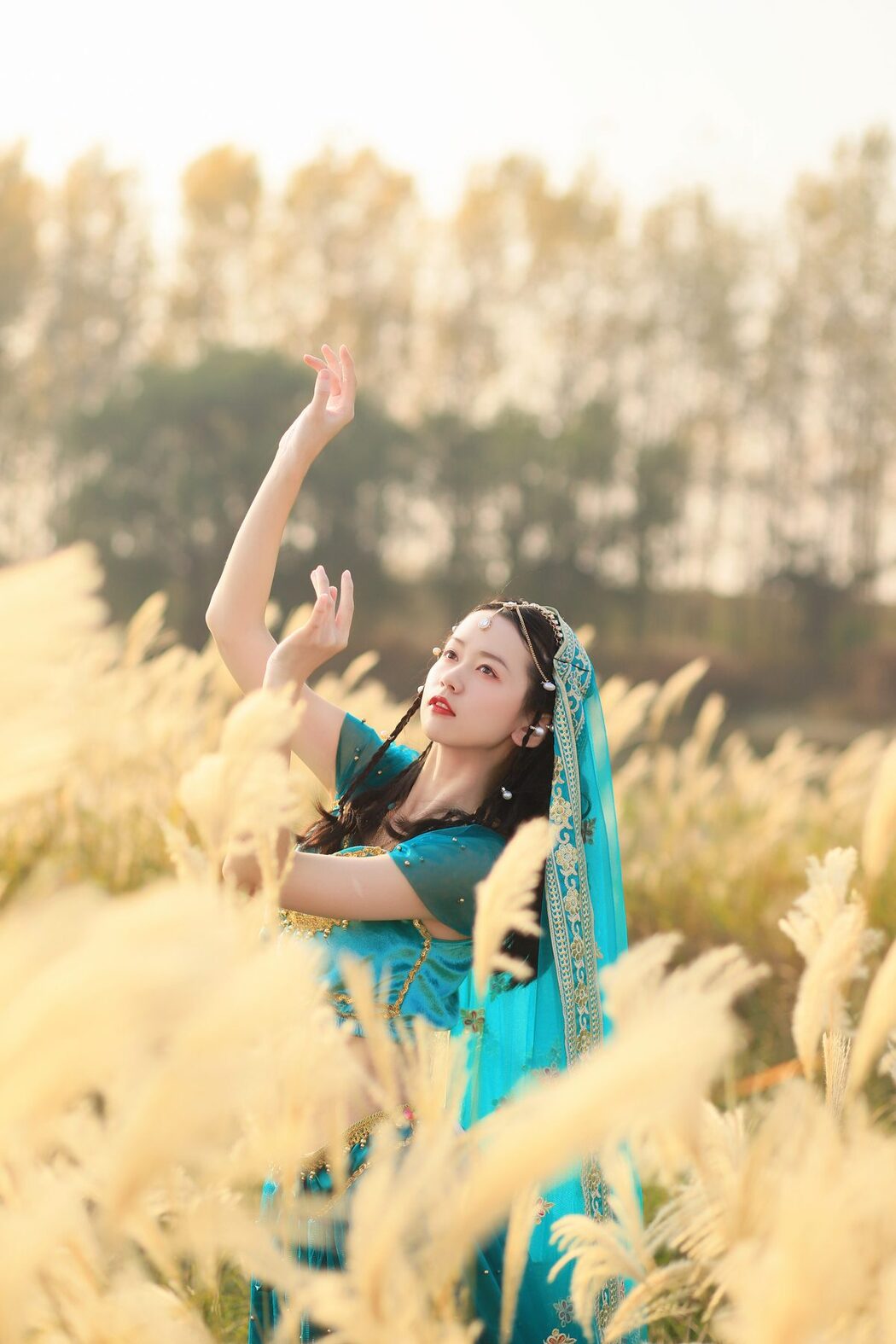 YiTuYu艺图语 Vol.5481 Ce Er Qing Xin Ting
