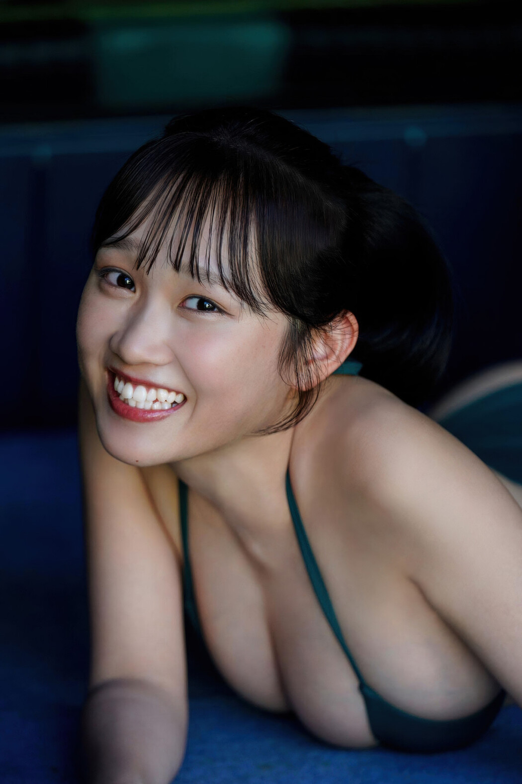 Riho Okumura 奥村梨穂, ヤンマガデジタル写真集 「ＮＥＸＴ推しガール！１～４」 Set.01