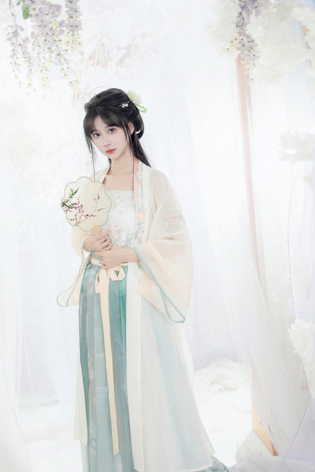 YiTuYu艺图语 Vol.5463 Qi Luo Sheng De Xiao Su Su