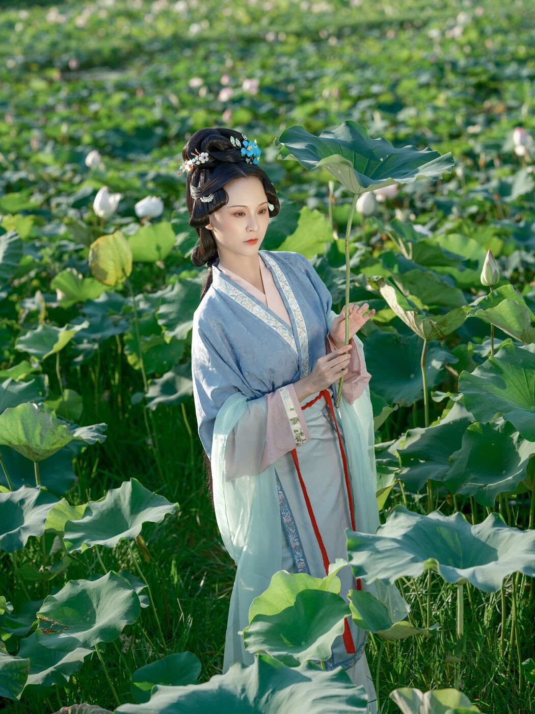 YiTuYu艺图语 Vol.5486 Min Na