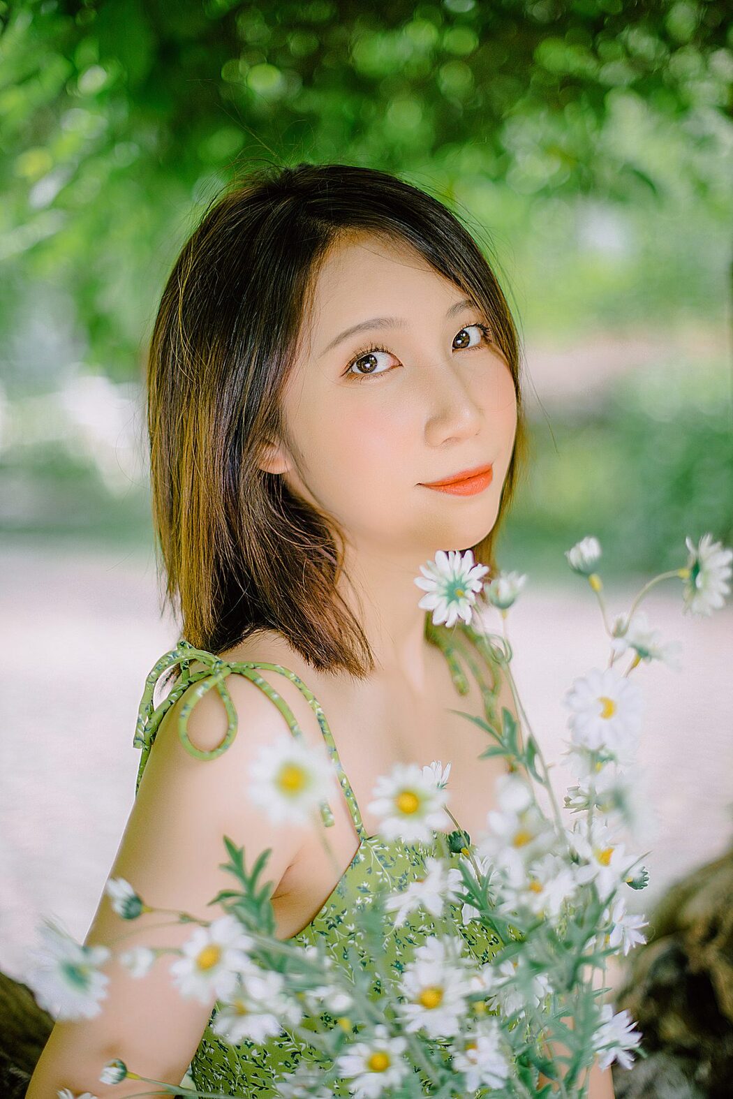 YiTuYu艺图语 Vol.5487 Zzz
