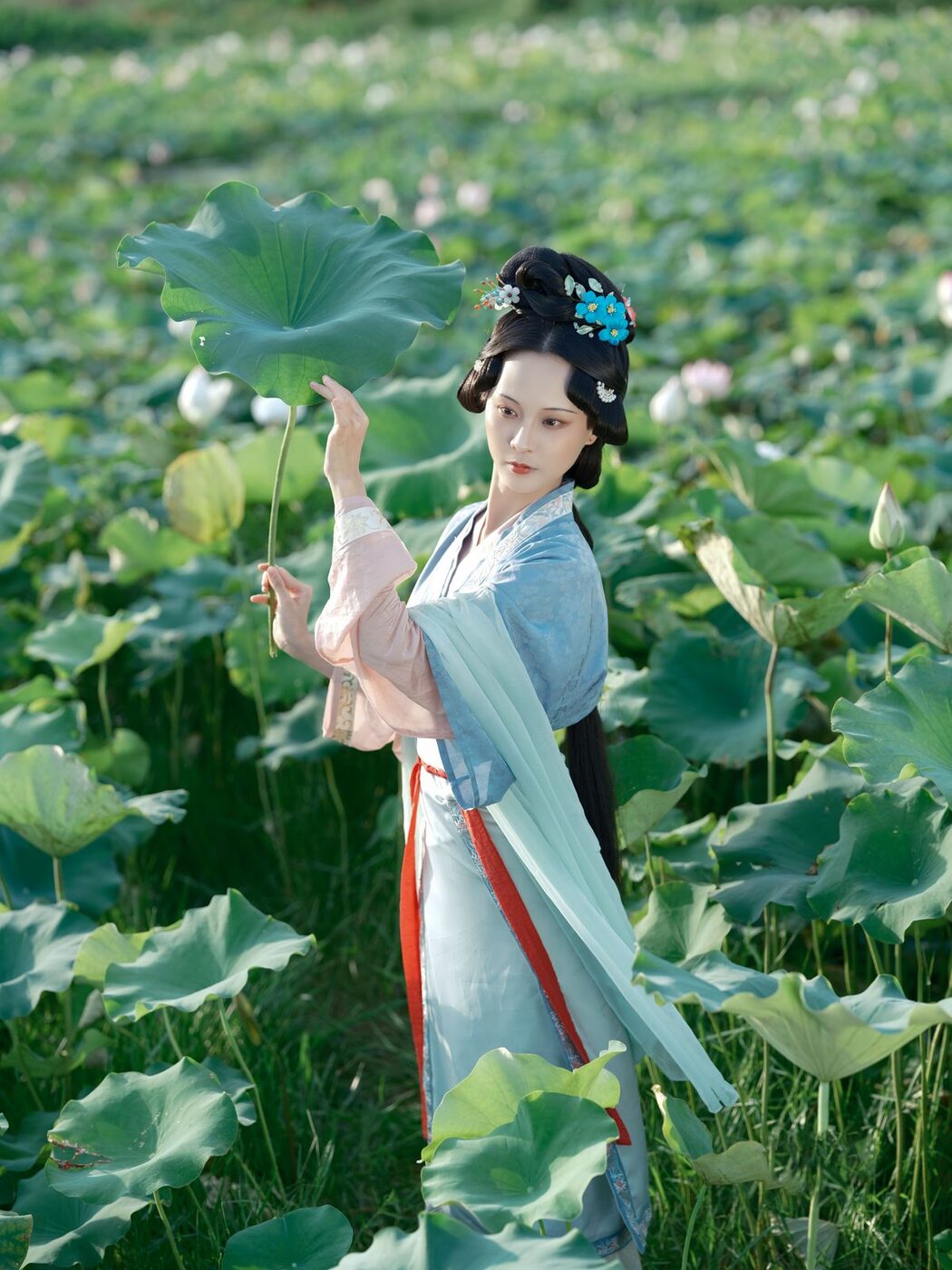 YiTuYu艺图语 Vol.5486 Min Na