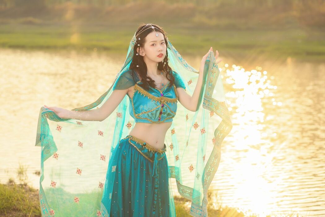 YiTuYu艺图语 Vol.5481 Ce Er Qing Xin Ting